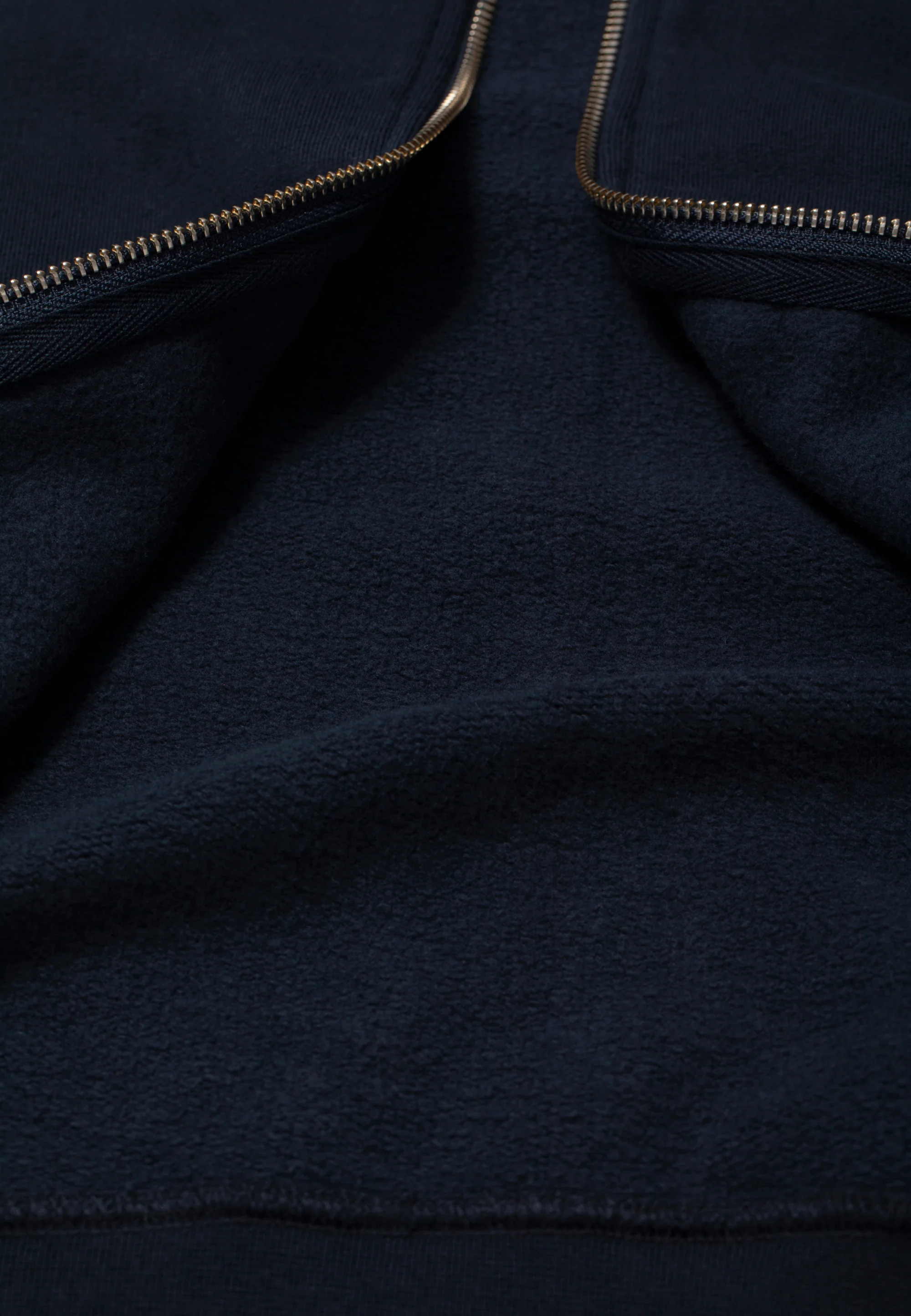 Le hoodie - Image 10