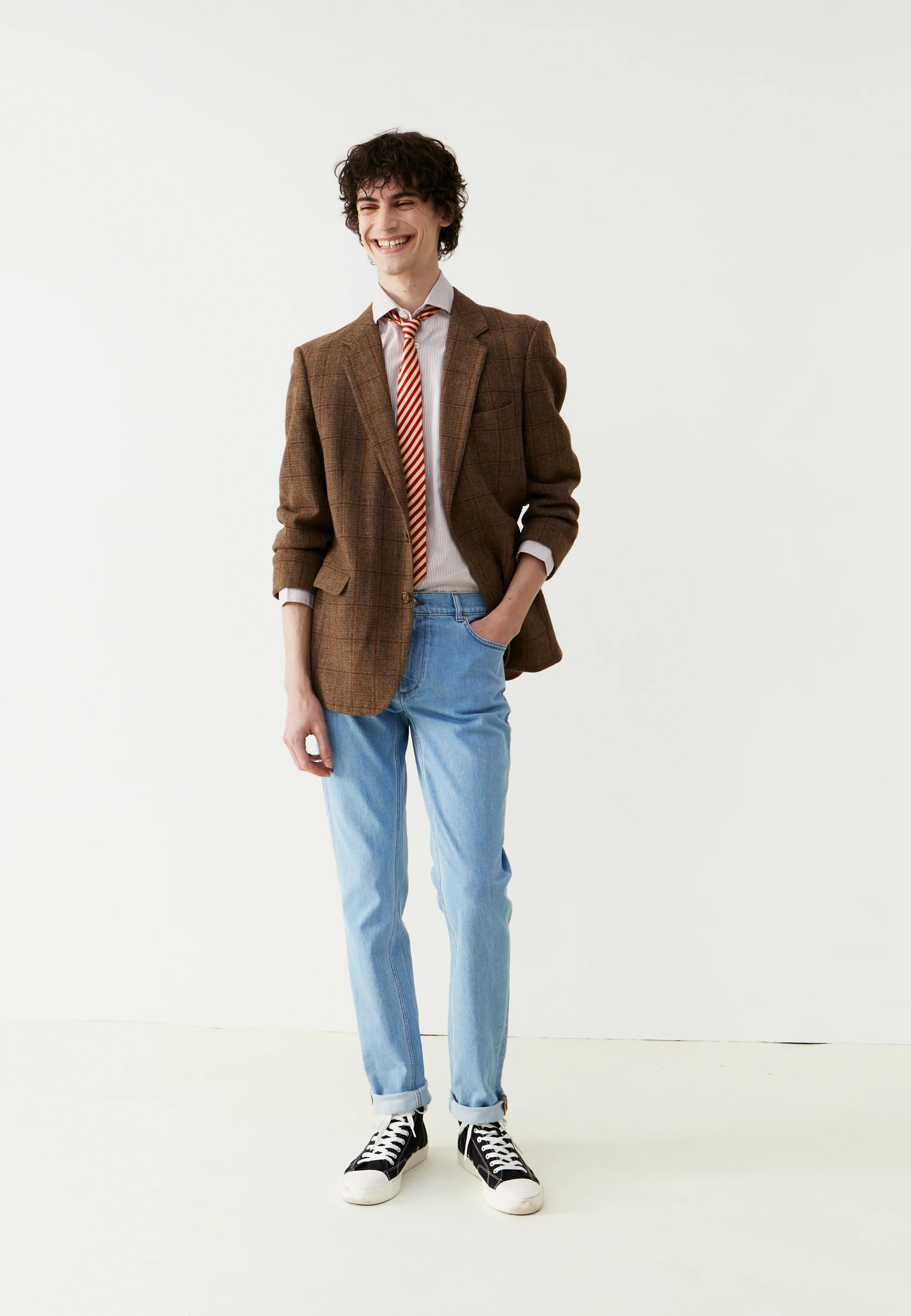 Le jean semi-slim - Image 11