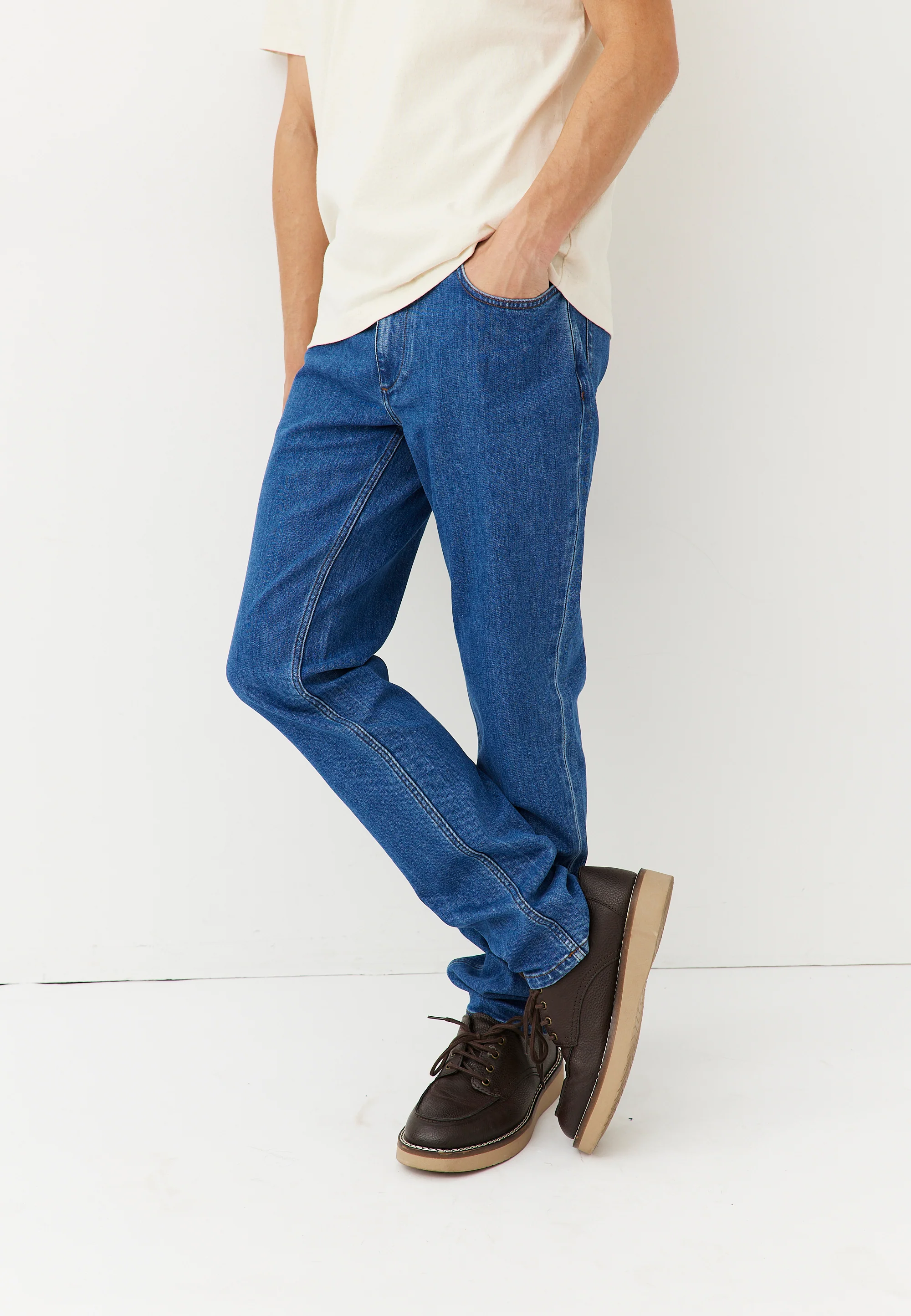 Le jean semi-slim - Image 14