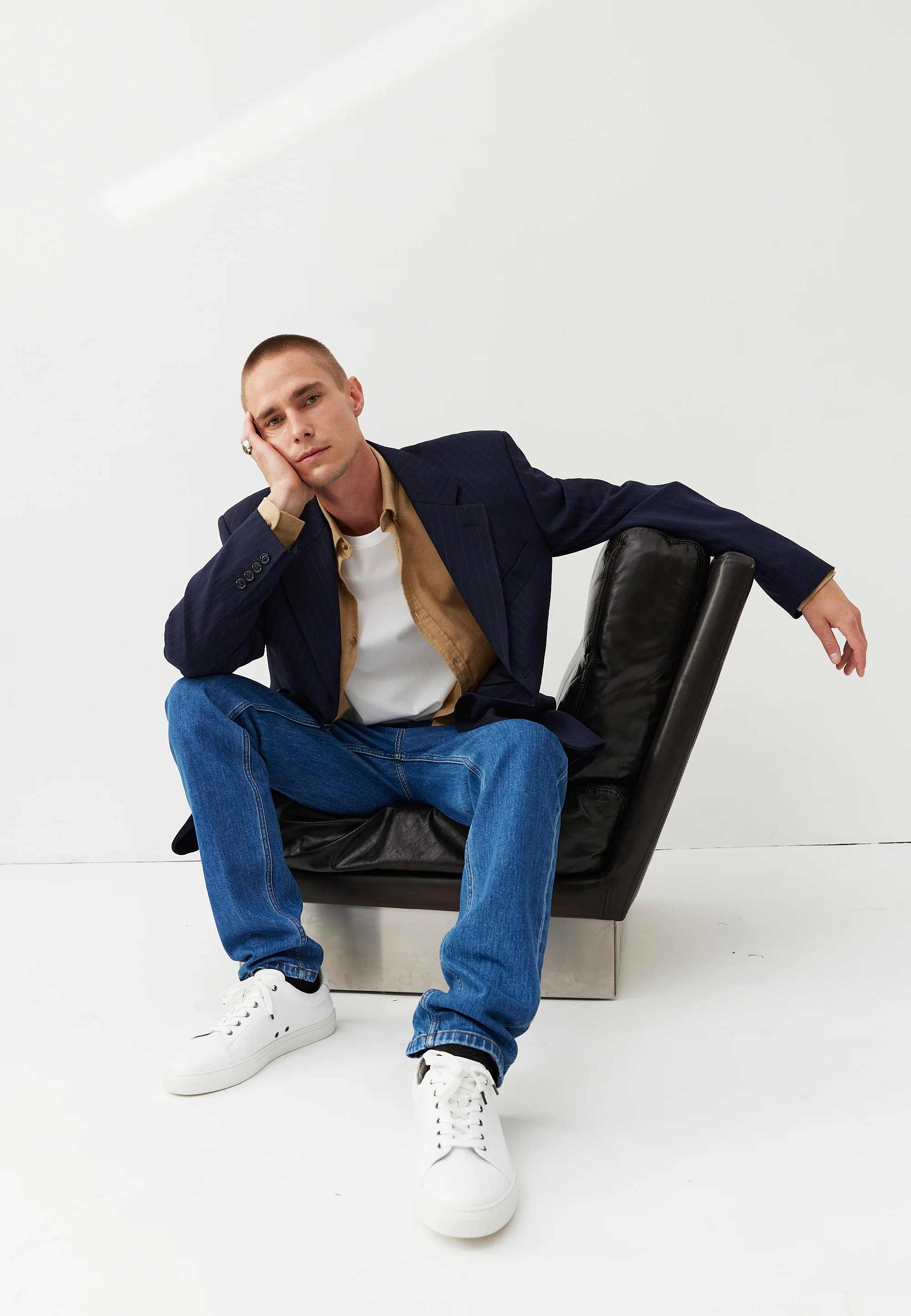 Le jean semi-slim - Image 15
